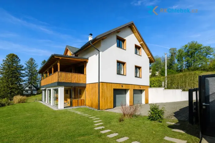 Prodej rodinného domu, Malenovice, 298 m2