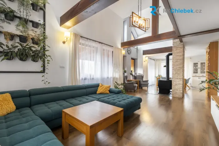 Prodej rodinného domu, Malenovice, 298 m2
