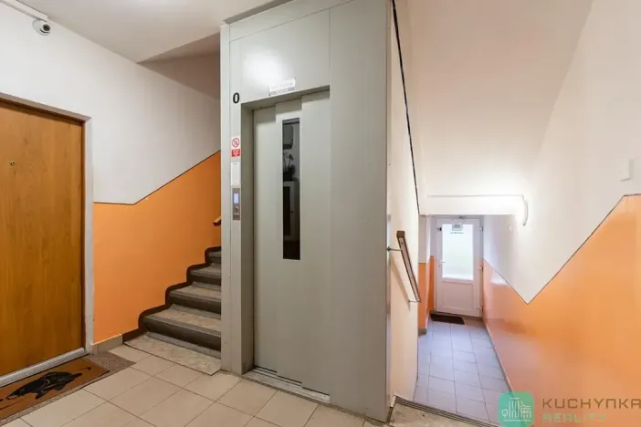 Prodej bytu 2+1, Bílina, Sídliště Za Chlumem, 65 m2