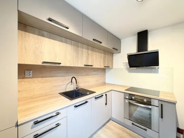 Pronájem bytu 3+1, Jablonec nad Nisou, Rýnovická, 94 m2