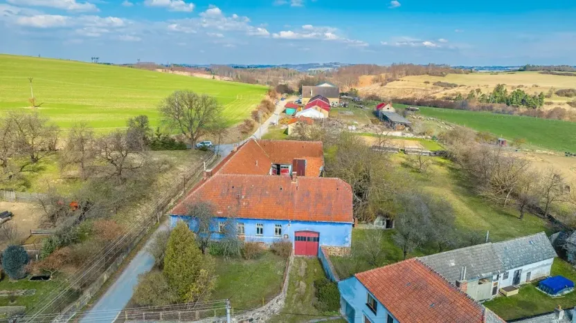 Prodej zemědělské usedlosti, Radonín, 185 m2