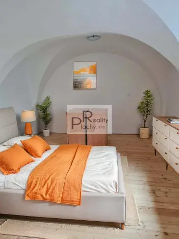 Pronájem bytu 2+1, Znojmo, Obroková, 60 m2