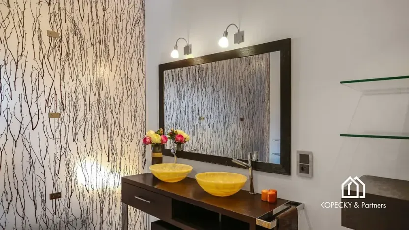 Prodej atypického bytu, Praha - Smíchov, Křížová, 428 m2