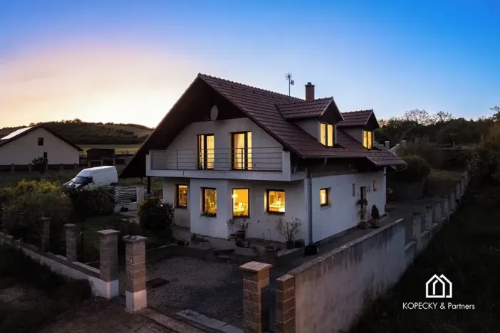 Prodej rodinného domu, Nelahozeves, V Závětině, 252 m2