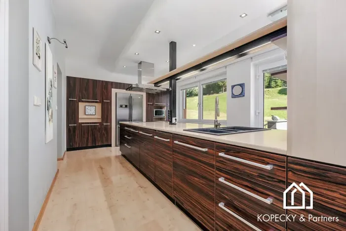 Prodej vily, Halenkov, 431 m2