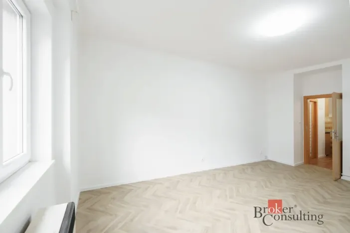 Prodej bytu 1+kk, Praha - Strašnice, Za poštou, 30 m2