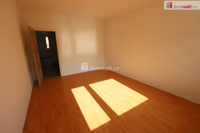 Pronájem bytu 2+1, Dolní Žandov, 65 m2