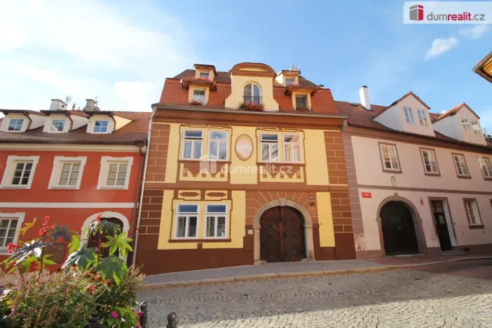 Prodej bytu 4+kk, Cheb, Růžový kopeček, 158 m2