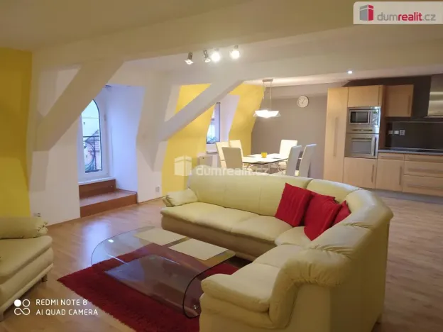 Prodej bytu 4+kk, Cheb, Růžový kopeček, 158 m2