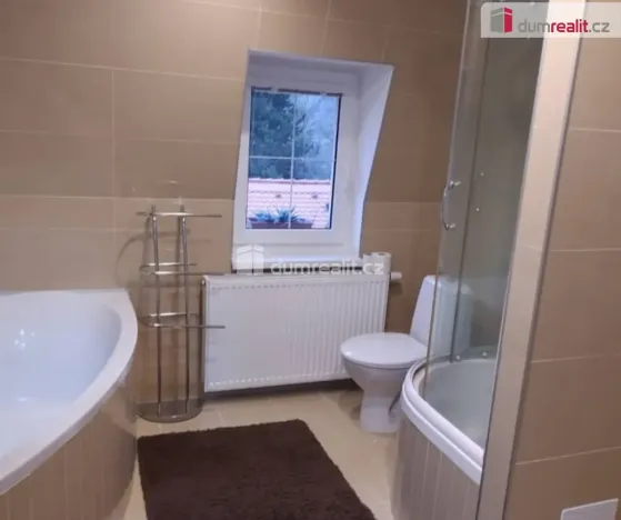 Prodej bytu 4+kk, Cheb, Růžový kopeček, 158 m2