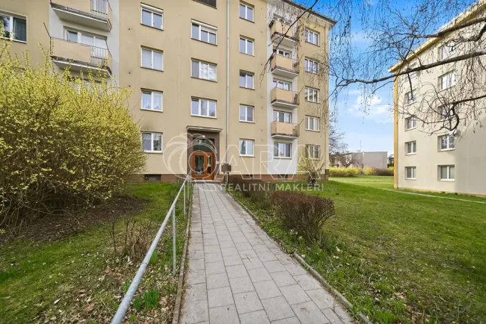 Prodej bytu 2+1, Olomouc - Neředín, Karafiátová, 54 m2