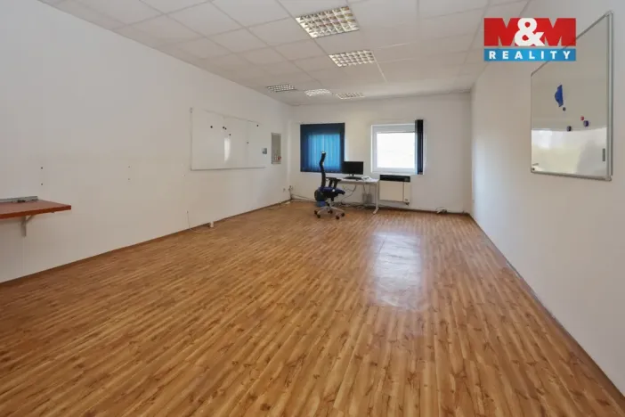 Pronájem obchodního prostoru, Havlíčkův Brod, Havířská, 2000 m2