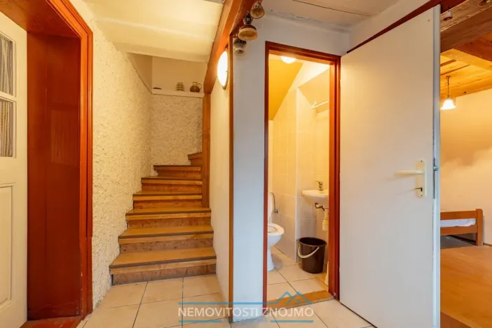 Prodej chaty, Jevišovice, 140 m2