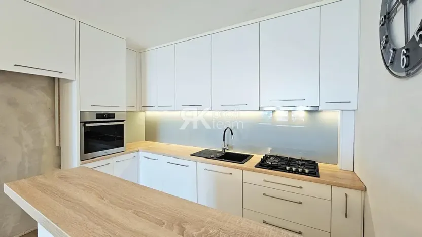 Prodej bytu 2+kk, Ostrava, Bohumíra Četyny, 52 m2