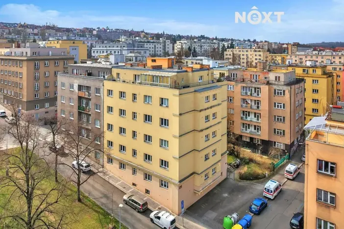 Prodej bytu 2+kk, Praha - Břevnov, Nad Kajetánkou, 45 m2