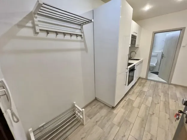 Pronájem bytu 1+kk, Praha - Nové Město, 36 m2
