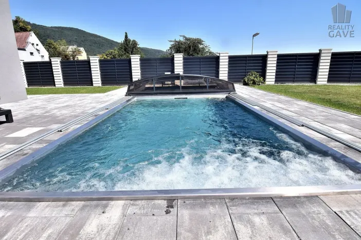 Prodej rodinného domu, Krupka, Hřbitovní, 134 m2