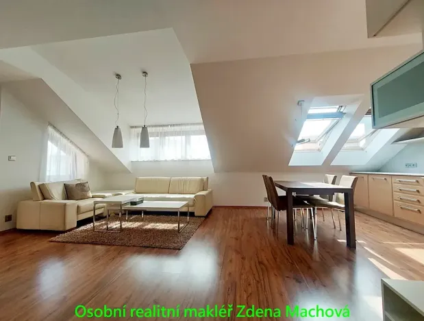 Pronájem bytu 3+kk, Praha - Strašnice, Gutova, 87 m2