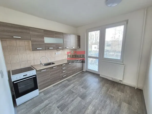 Pronájem bytu 4+1, Chotěmice, 86 m2