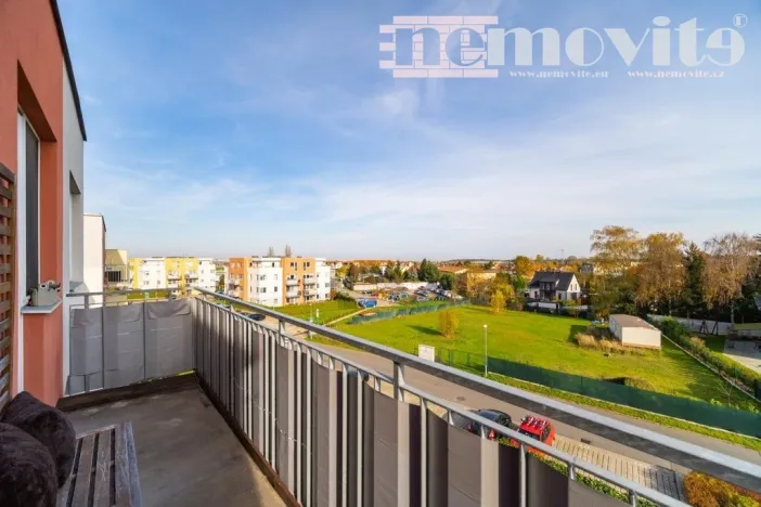 Prodej bytu 2+kk, Jesenice, Na Okruhu, 62 m2