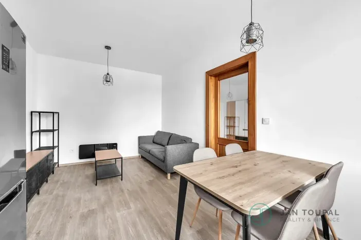 Pronájem bytu 2+kk, Hradec Králové, Pražská třída, 53 m2