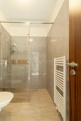 Prodej ubytování, Horní Stropnice - Chlupatá Ves, 288 m2