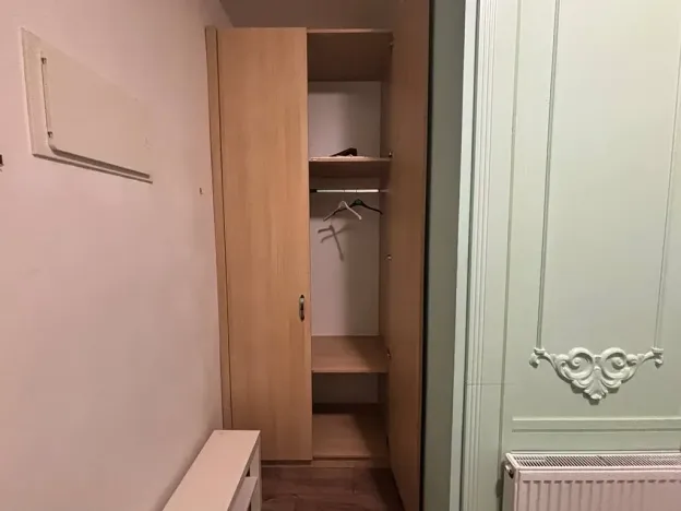 Pronájem bytu 1+1, Praha - Dejvice, Pod kaštany, 34 m2