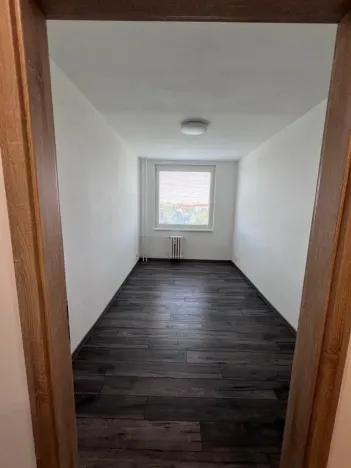 Pronájem bytu 2+kk, Kralupy nad Vltavou, sídl. U Cukrovaru, 42 m2