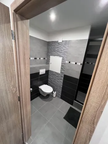 Pronájem bytu 2+kk, Kralupy nad Vltavou, sídl. U Cukrovaru, 42 m2