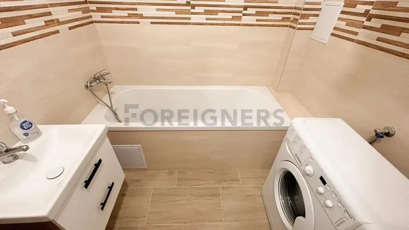 Pronájem bytu 1+kk, Praha, Na hroudě, 36 m2