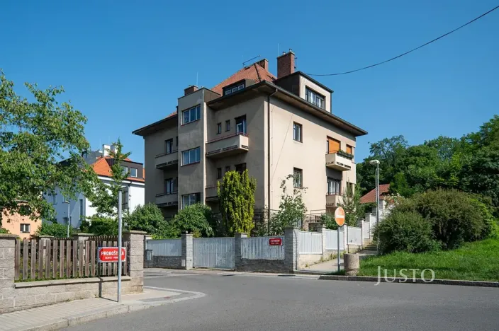 Pronájem bytu 1+kk, Praha - Dejvice, České družiny, 43 m2