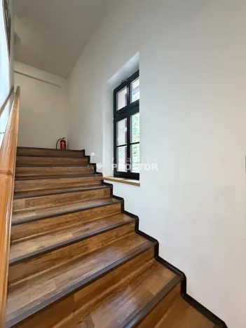 Prodej vícegeneračního domu, Smržovka, 520 m2