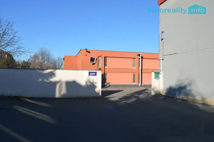 Pronájem garáže, Kladno - Kročehlavy, Bellevue, 16 m2