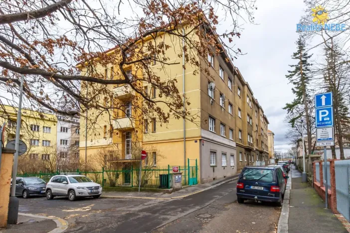 Prodej bytu 1+1, Praha - Nusle, U družstev, 35 m2