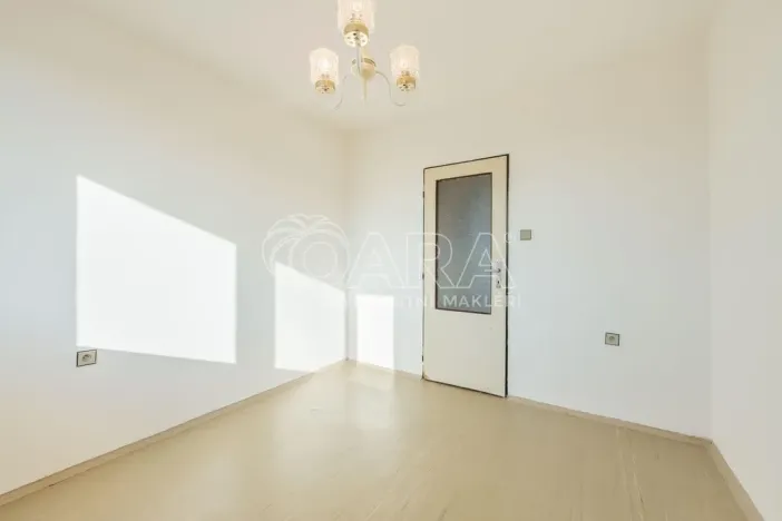 Prodej bytu 3+1, Netvořice, Sídliště II., 73 m2