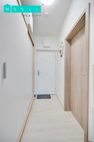 Pronájem bytu 1+kk, Olomouc - Řepčín, Edvarda Beneše, 26 m2