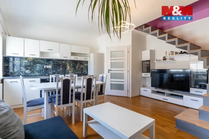 Prodej bytu 2+kk, Olomouc, Dolní náměstí, 51 m2