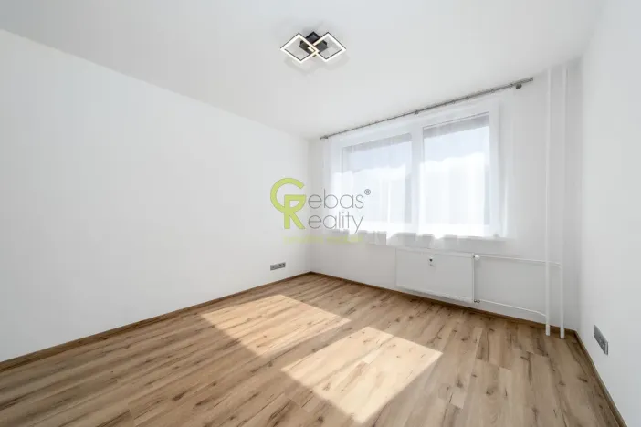 Pronájem bytu 1+kk, Praha - Hodkovičky, Pod lysinami, 30 m2