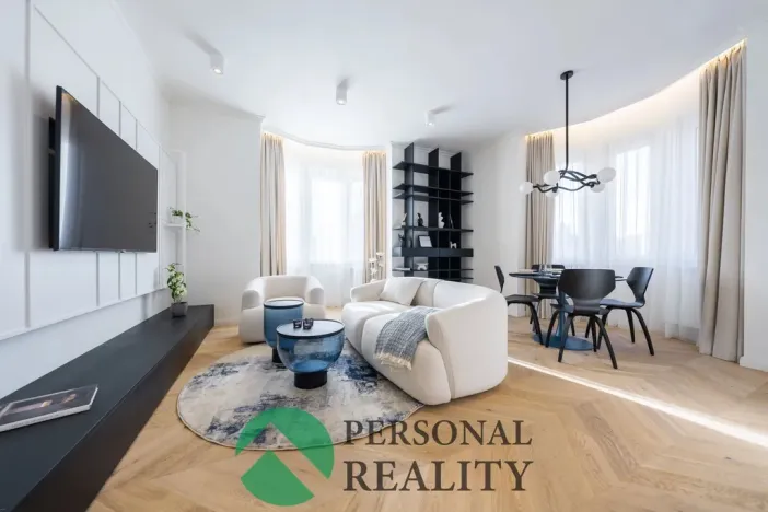 Prodej bytu 2+kk, Praha, Jeseniova, 64 m2