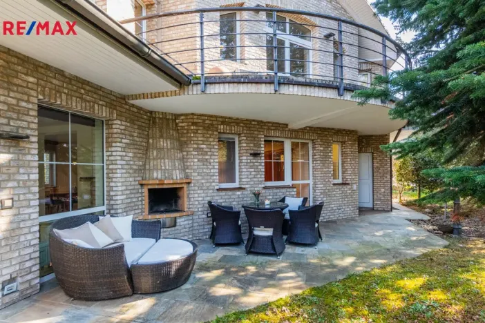 Prodej kanceláře, Praha, U zahrádek, 433 m2