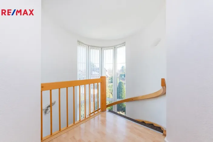 Prodej rodinného domu, Praha, U zahrádek, 433 m2