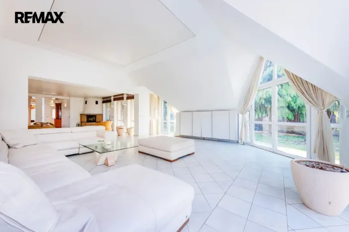 Prodej rodinného domu, Praha, U zahrádek, 433 m2