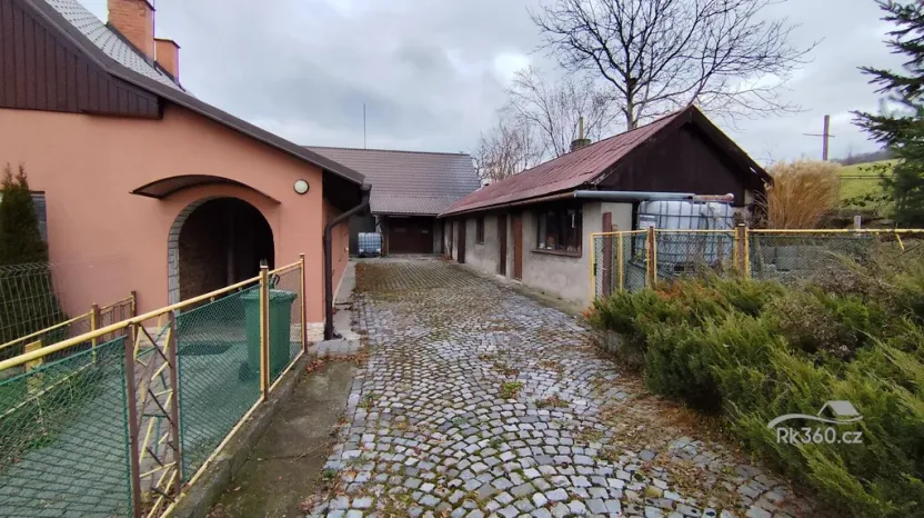 Prodej rodinného domu, Kozlovice, 162 m2