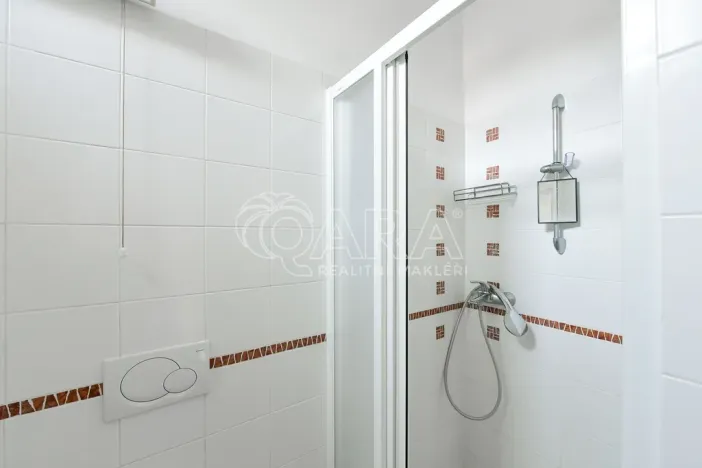 Pronájem bytu 3+kk, Praha - Žižkov, Jeronýmova, 66 m2