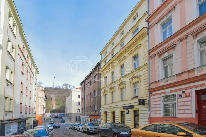 Pronájem bytu 3+kk, Praha - Žižkov, Jeronýmova, 66 m2