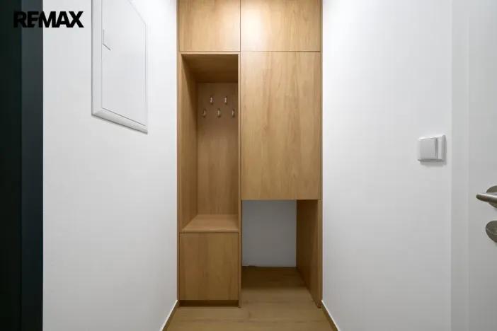 Pronájem bytu 1+kk, Hradec Králové - Pražské Předměstí, Blažíčkovo náměstí, 30 m2