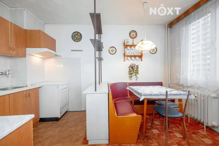 Pronájem bytu 3+1, Pardubice, Valčíkova, 70 m2