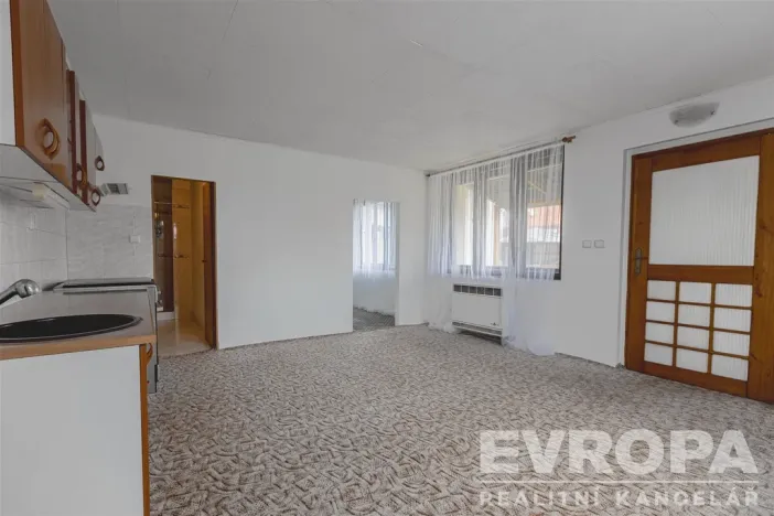 Prodej rodinného domu, Stará Huť, Družstevní, 142 m2