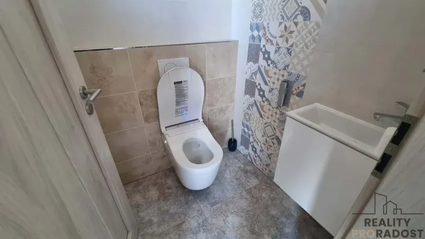 Pronájem rodinného domu, Znojmo, 82 m2