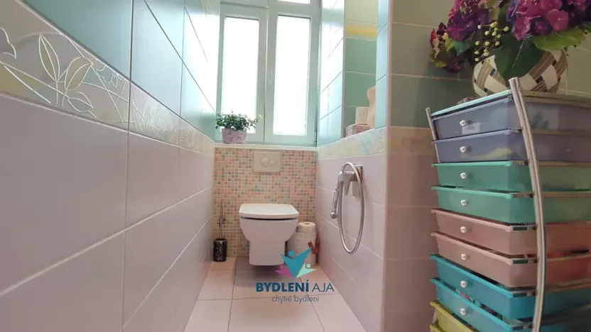 Prodej bytu 3+1, Teplice, U zámku, 100 m2